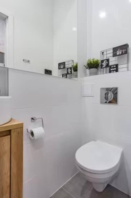 Apartament Kawalerka W Srodmiesciu 23 Łódź Zewnętrze zdjęcie